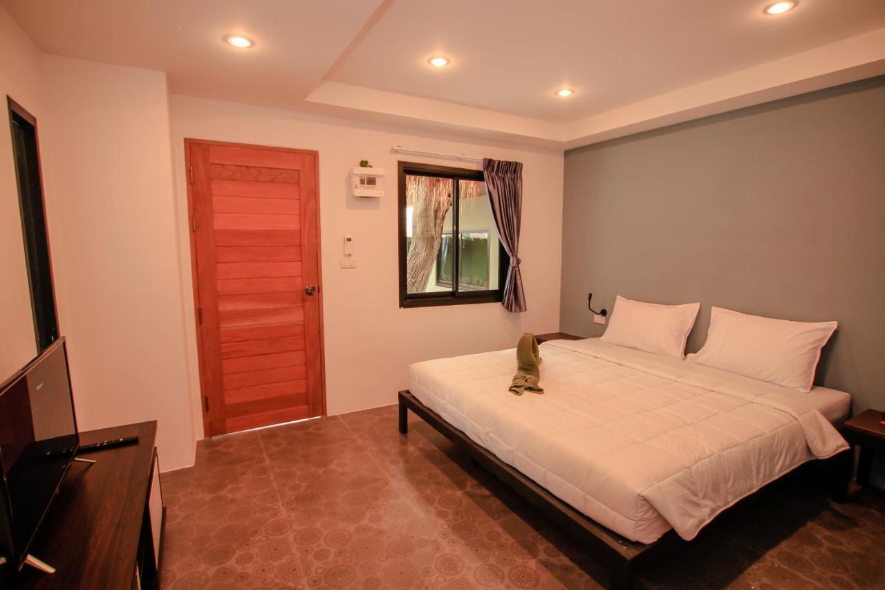 Bandon Beach Bar & Hostel (Adults Only) Lamai Beach  Esterno foto