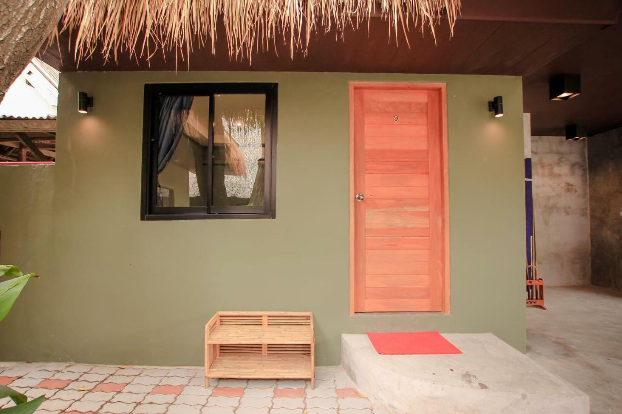 Bandon Beach Bar & Hostel (Adults Only) Lamai Beach  Esterno foto